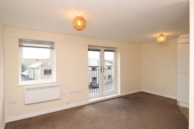 3 Northwood Court, 59, Roker Lane, West Yorkshire photo 4