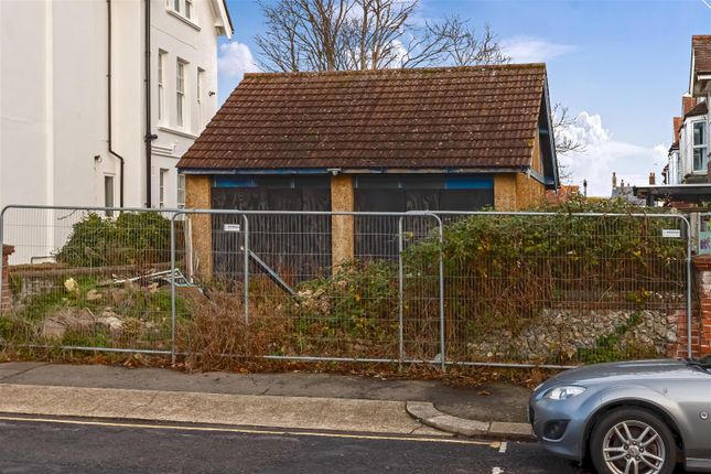 Garages, 131, Brighton Road, Worthing photo 4