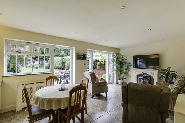 210, Farleigh Road, Surrey photo 3