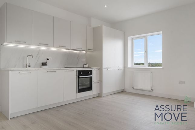 Studio flat on Flat 41 Crosskeys Close, London, London, £200,000