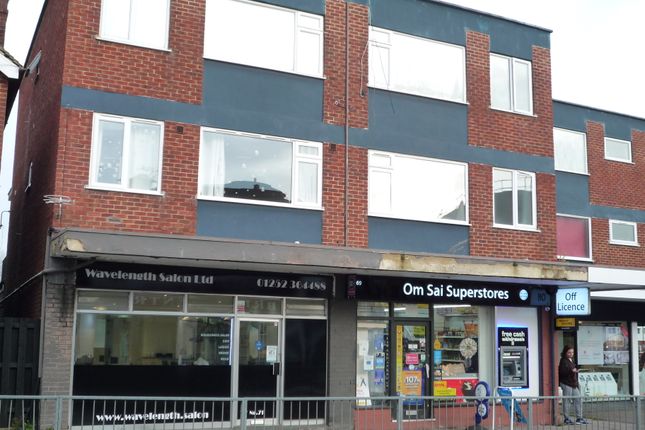 Thumbnail Retail premises to let in Victoria Road, Farnborough
