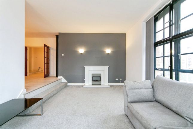 Flat 98, South Quay,, Wapping Quay, Merseyside photo 4