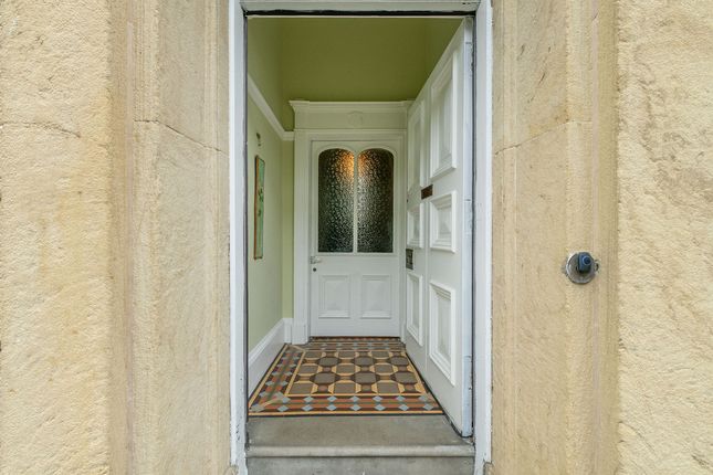 Abernethy House, Hareburn Road, Tillicoultry photo 2