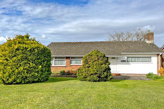 Thumbnail Bungalow for sale in Long Meadow, Findon Valley, Worthing, West Sussex