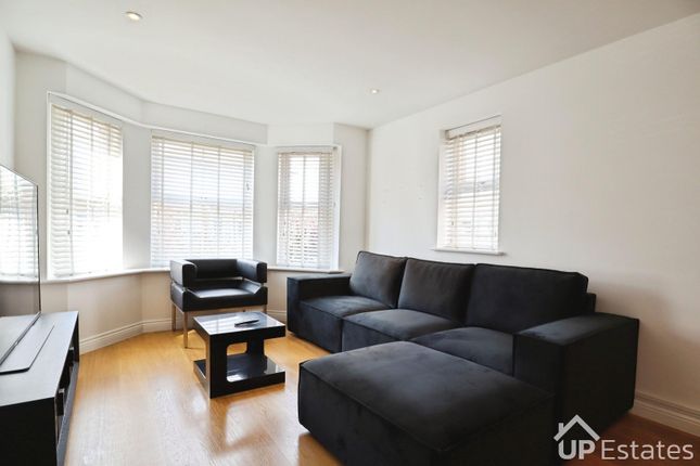 4 Britannia Court, Britannia Road, Hinckley photo 4