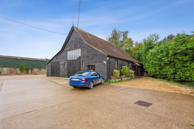 Office to let in The Old Barn, Kings Lane, Cookham