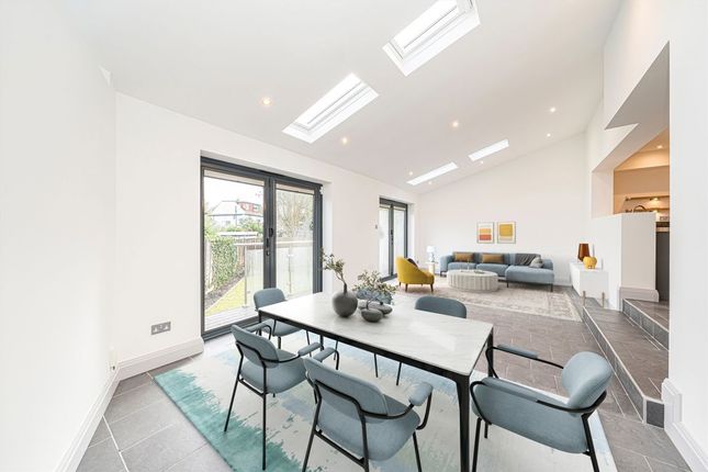 42, Esher Road, East Molesey photo 3