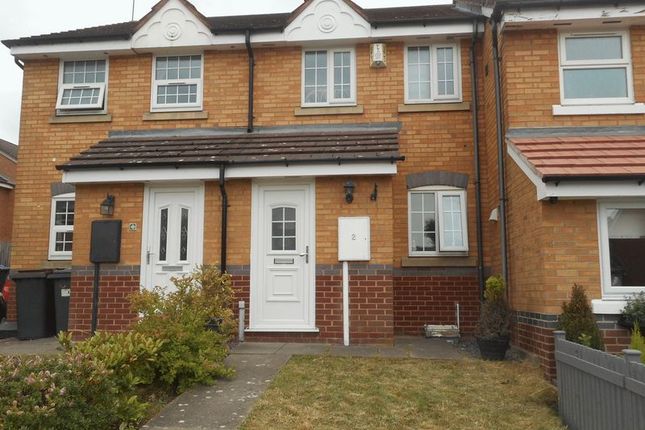 Thumbnail Town house to rent in Westwood Close, Nuneaton