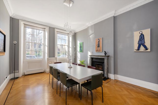Thumbnail Terraced house for sale in Connaught Square, Hyde Park, London