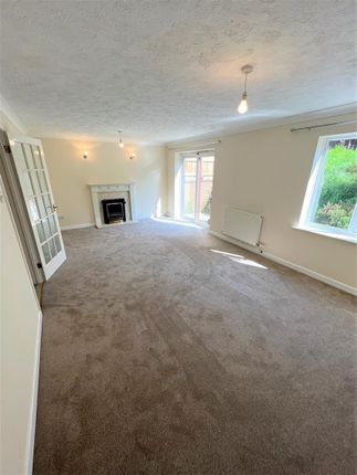 4, Pinehurst Way, Ivybridge photo 3