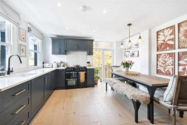Flat for sale in Chesilton Road, London