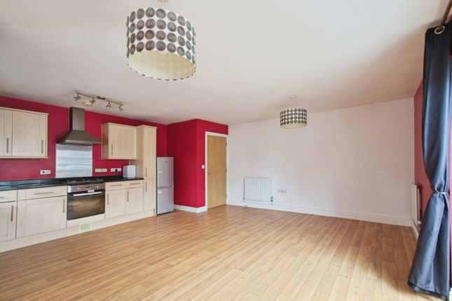 Flat 7, Wynter Court,, Glyndon Road, London photo 4