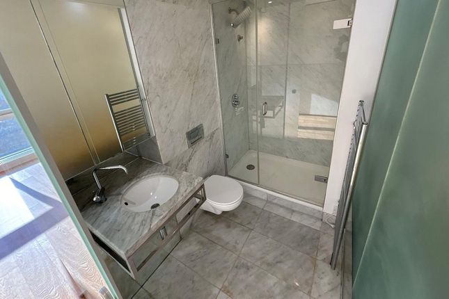 ., Ontario Tower, Canary Wharf, Blackwall photo 3