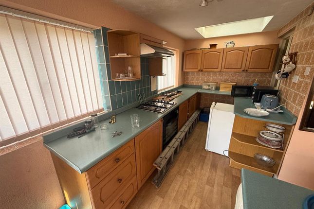 45, Ridge Grove, Stourbridge photo 4