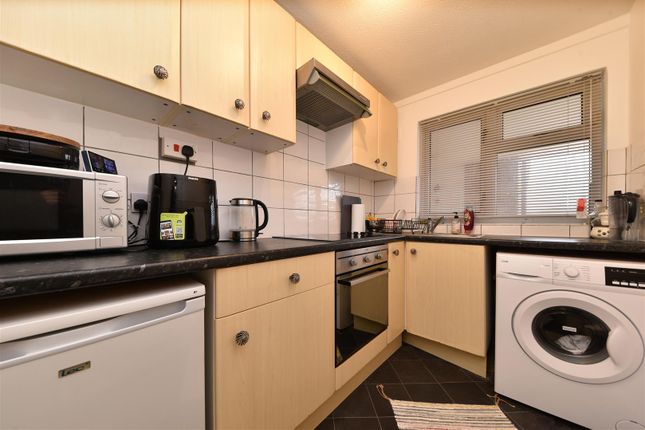 Studio for sale in York Road, Stevenage