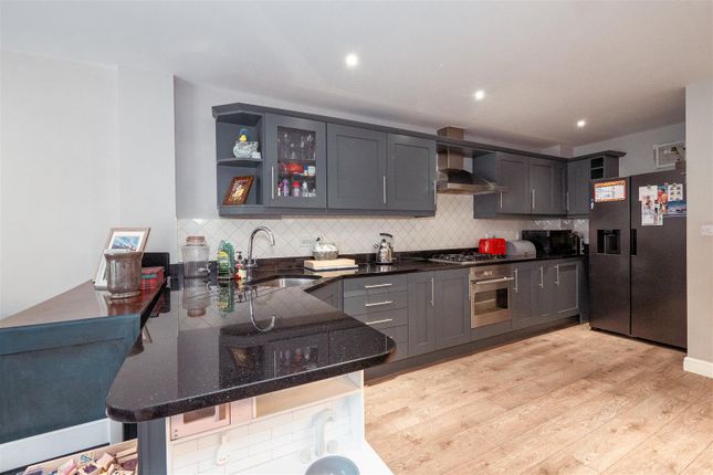Town house for sale in Grove Lane, Hale, Altrincham