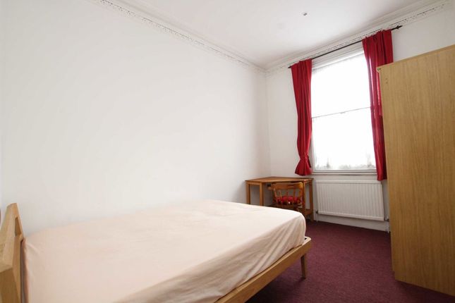 First Floor Flat, 871, Harrow Road, London photo 3