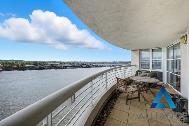 2-bed flat on 243, Barrier Point Road, London, £600,000