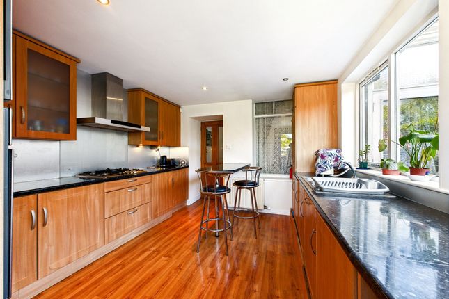 8 Argyll Crescent, Aberdeen photo 4