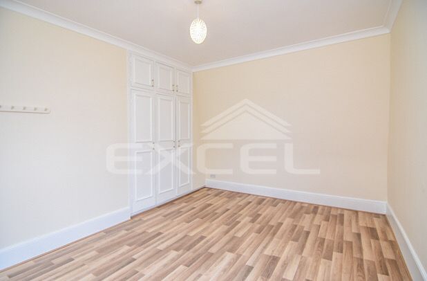 Flat 4, 20, Frognal Lane, Hampstead photo 5