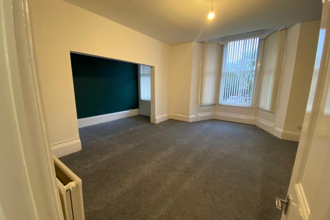 4/5 SWINLEY, Wigan photo 3