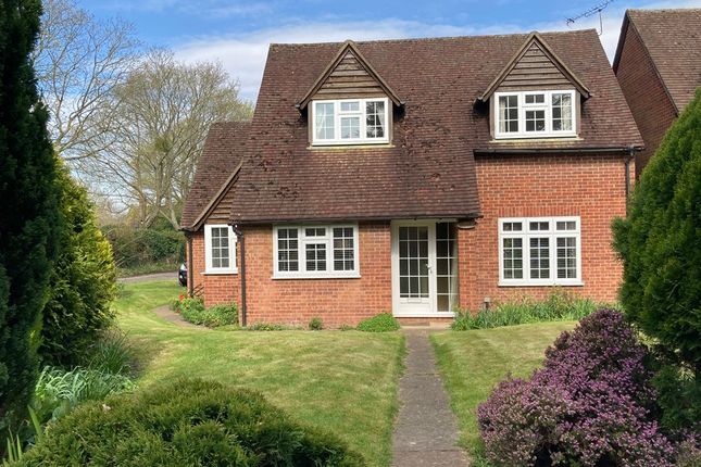 Thumbnail Detached house for sale in Bigfrith Lane, Cookham Dean