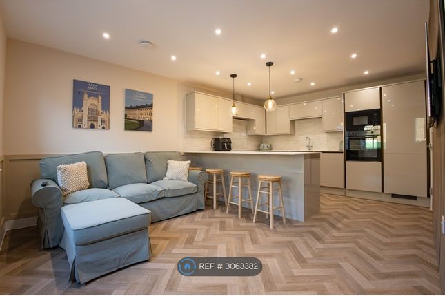 5-bed semi-detached on 4, Woodview Terrace, Redland Park, Bath, £897/mo