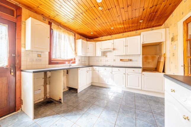 70, Tweedsmuir Road, Perth photo 4