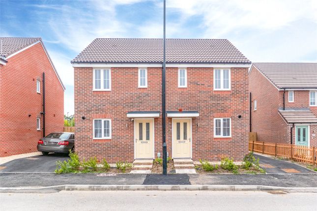 Thumbnail Semi-detached house to rent in Homingtom Ave, Swindon, Wiltshire