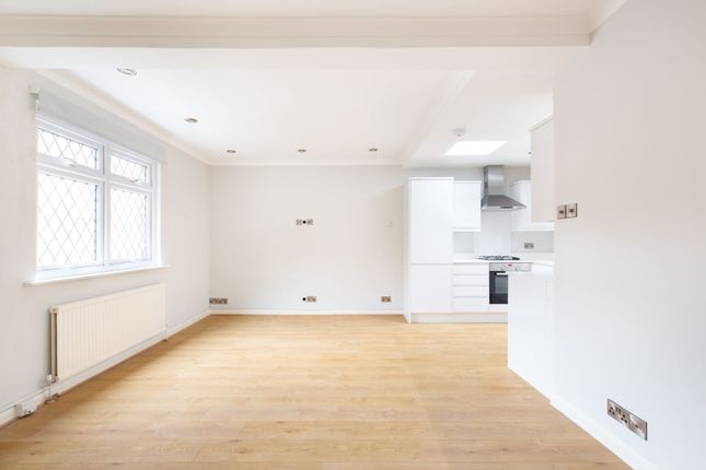 Mews house for sale in Durweston Street, Marylebone