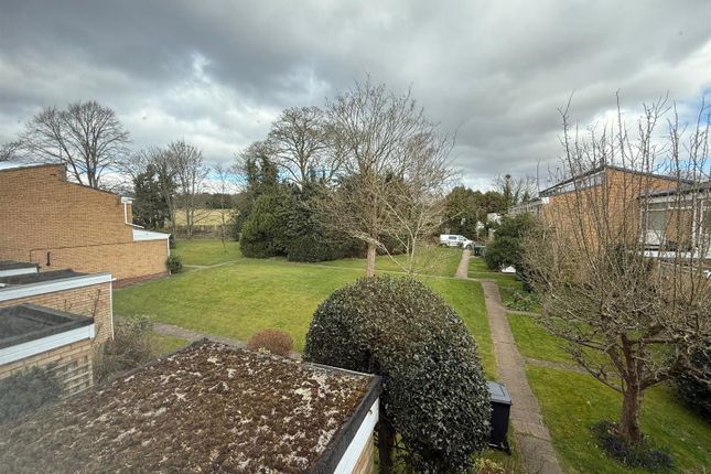 10, The Brake, Stourbridge photo 2