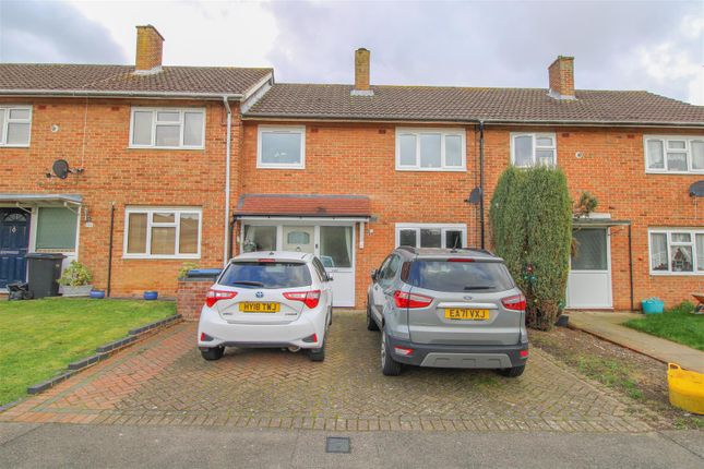 Thumbnail Terraced house for sale in Whitewaits, Harlow