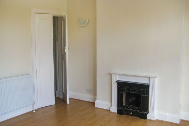 Flat 4, Crantock Court, 203, Hagley Road, BIRMINGHAM photo 3