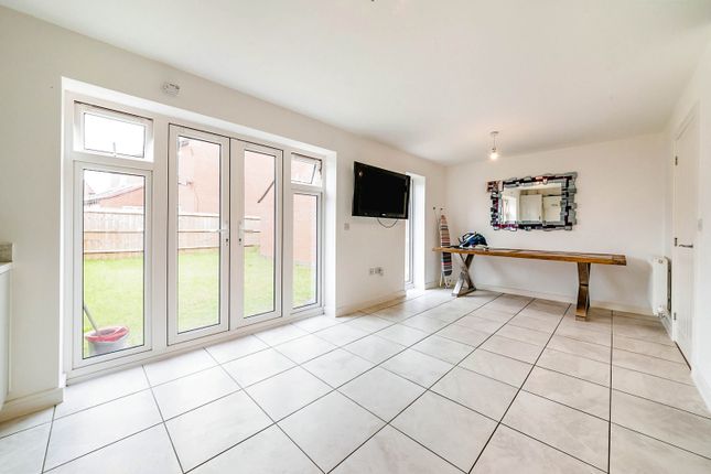 Detached house for sale in Raddle Way, Middlebeck, Newark