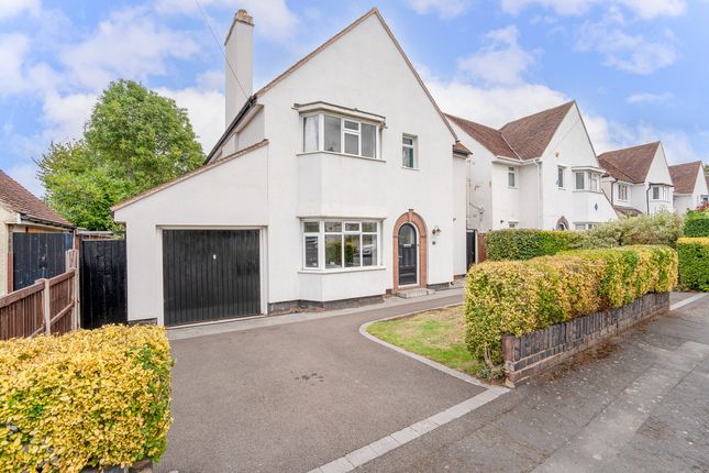 4-bed detached on 3, Comberton Avenue, Kidderminster, £445,000