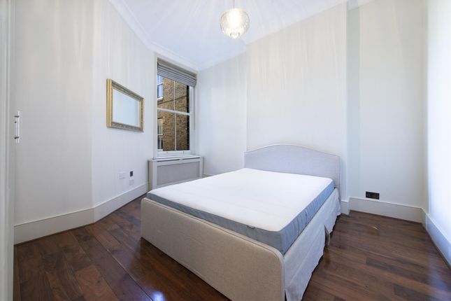 Flat 3, St Elmo Mansions, Gondar Gardens, London photo 3