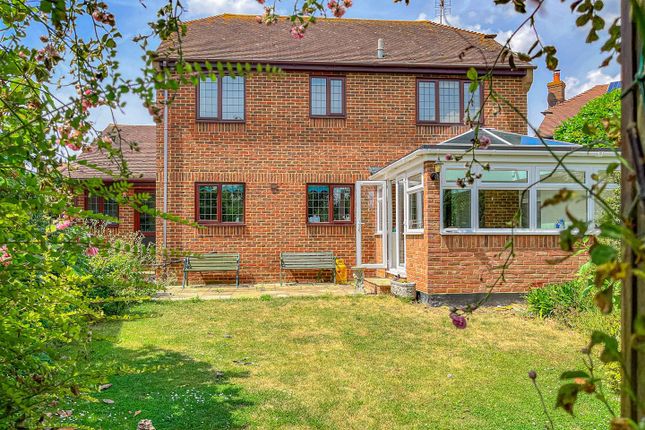 Thumbnail Detached house for sale in Barnmead Way, Burnham-On-Crouch