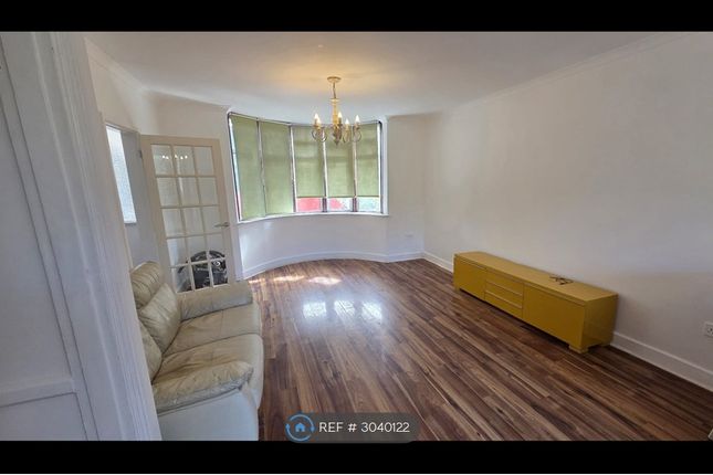 Larkshall Road, London photo 2
