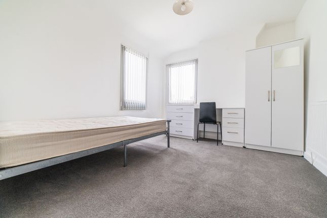 Call 02920 454555 To Secure Your Viewing_11