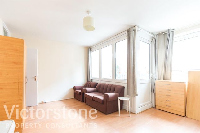 Flat 13, Helston, London photo 2