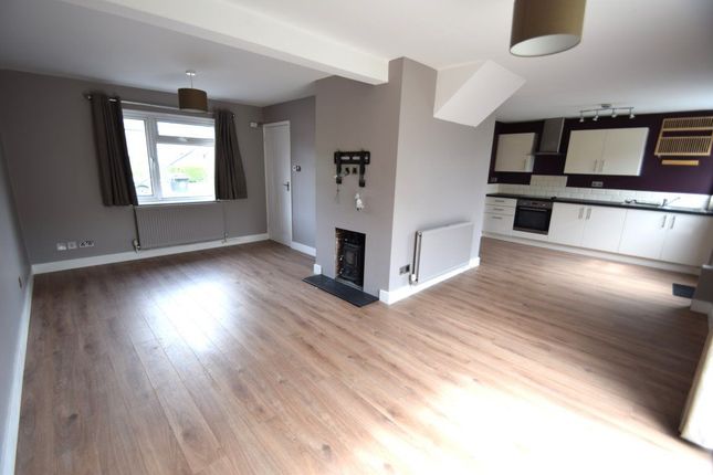 Thumbnail Property to rent in Tilling Road, Bristol