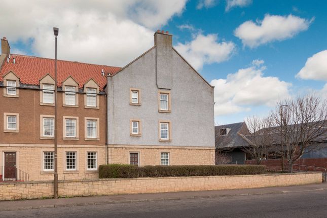 Flat for sale in 9A, Friarscroft, Dunbar