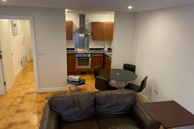 Flat to rent in Colton Street, Leicester