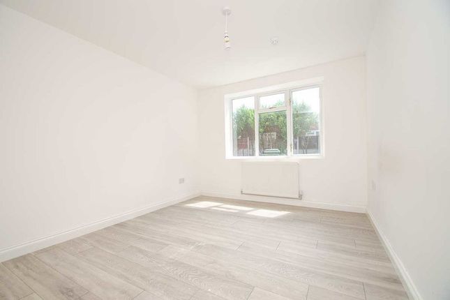 Flat 9, Redhouse Street, Walsall photo 4