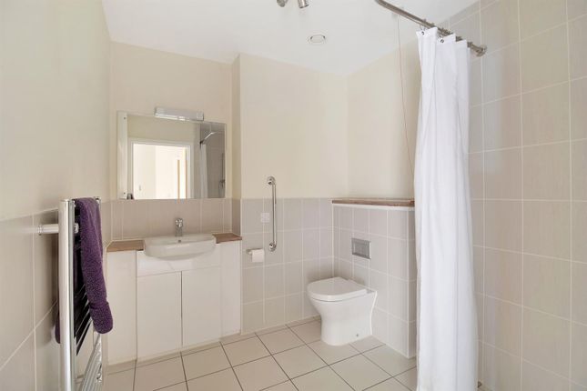 Flat for sale in Sydney Court, Lansdown Road, Sidcup