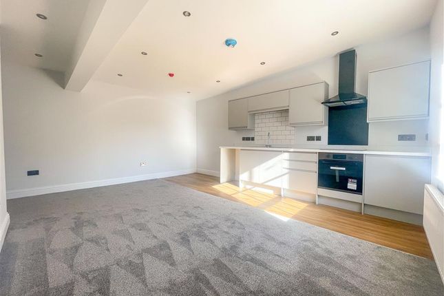 Flat for sale in New Lane, Selby