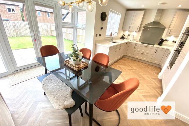 1, Thorncrown Close, Sunderland photo 2