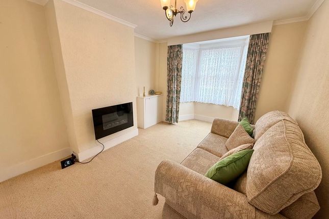 41, Stewkley Road, Wing photo 3
