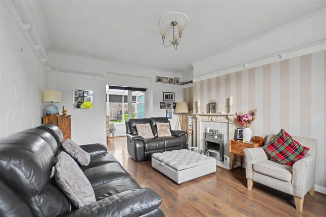 6, Greenwood Avenue, Derbyshire photo 4
