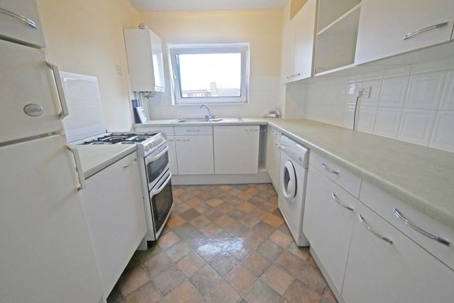 Flat to rent in The Alders, Alder Road, Denham, Uxbridge